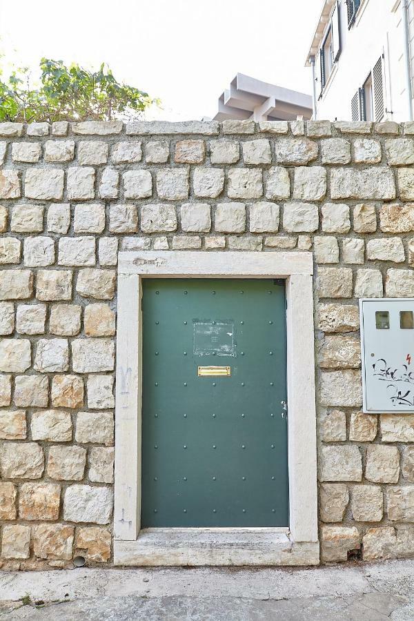 Love Dubrovnik Hostel Buitenkant foto